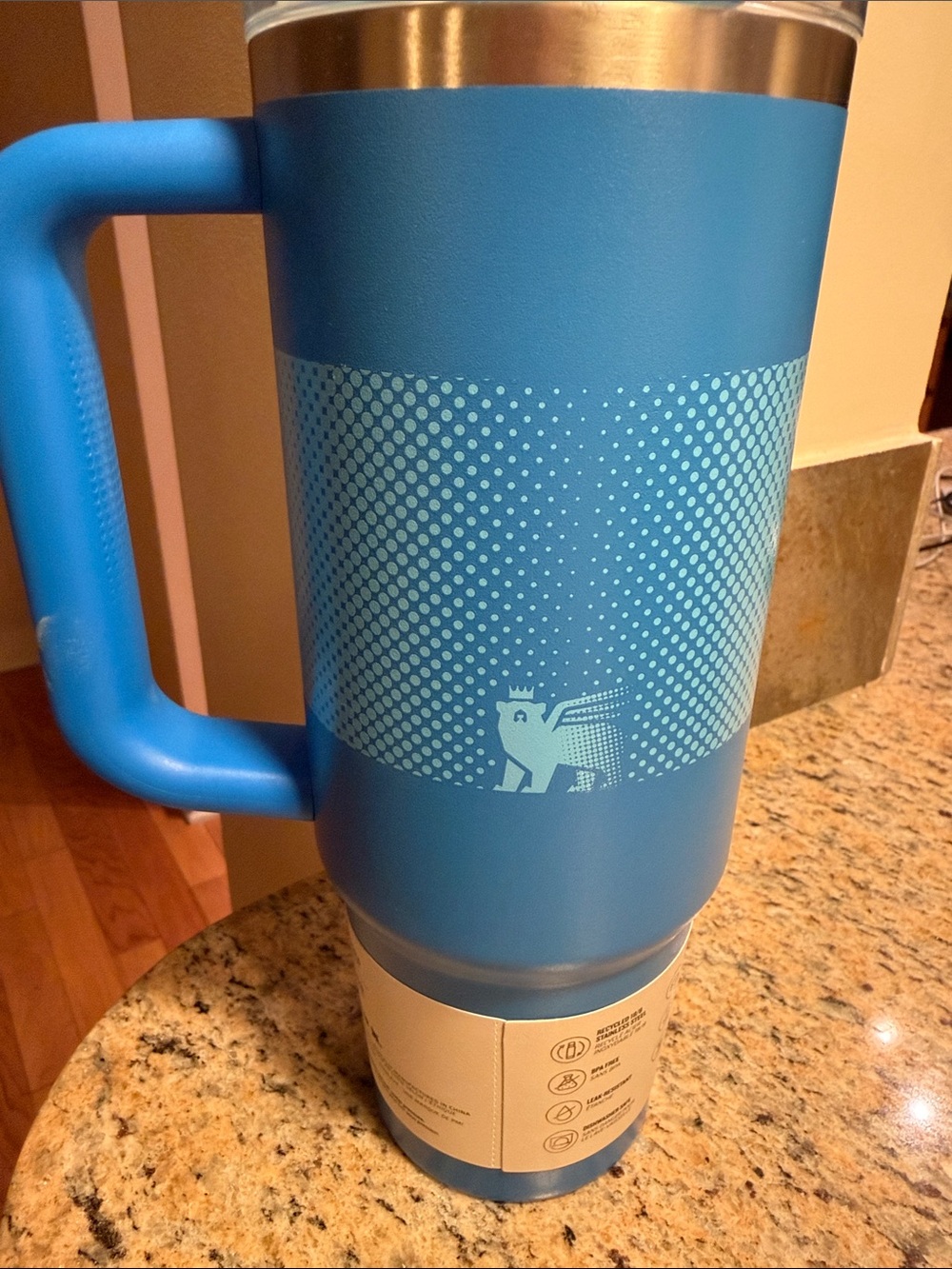 Stanley Blue Quencher ProTour Tumbler with Handle - Picture 2 of 4